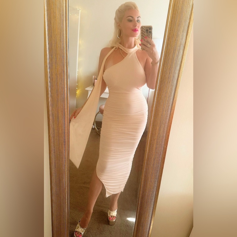 Elegant Cream Halter Dress